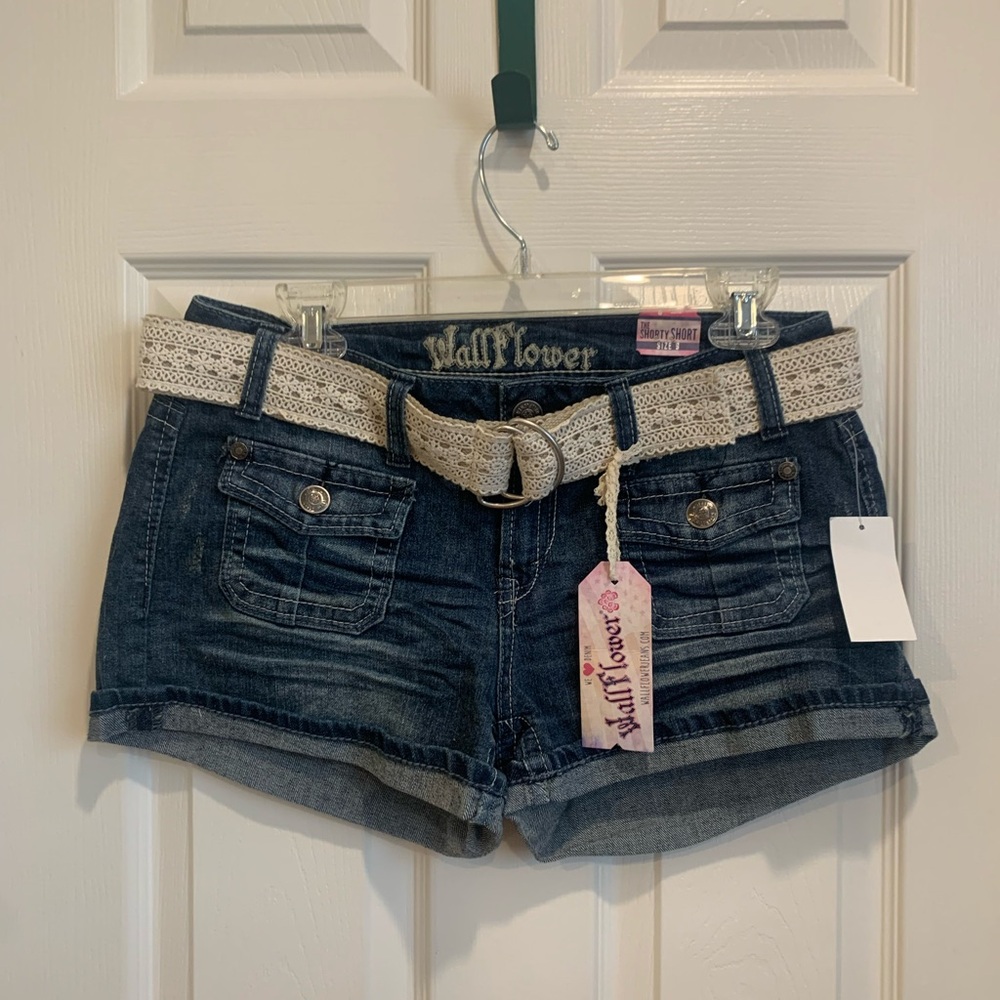 Wallflower Dark Blue Jean Shorts with Cream Lace Belt